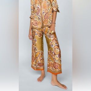 ZARA - Printed Culottes - Size M  BRAND NEW/ with Tags